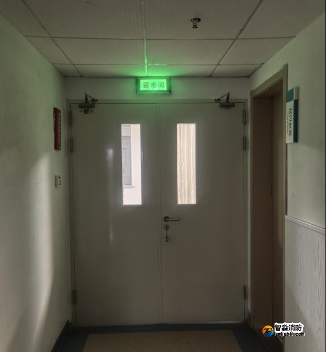 避難間